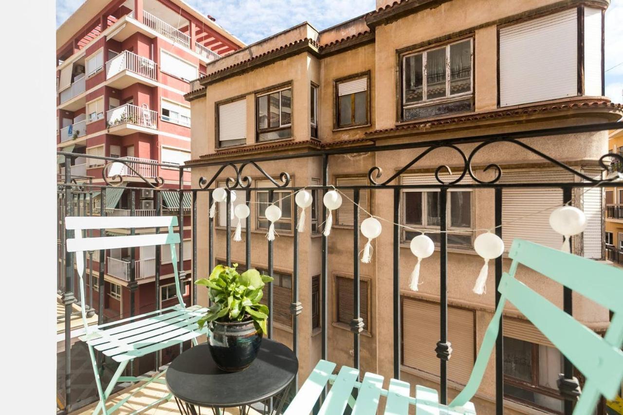Family And Friends -Alicante Center المظهر الخارجي الصورة