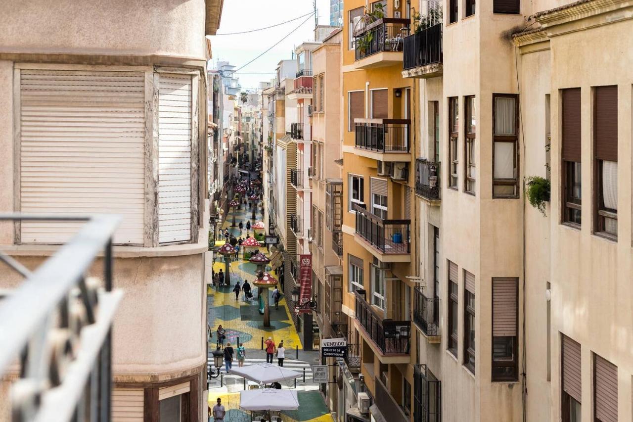 Family And Friends -Alicante Center المظهر الخارجي الصورة